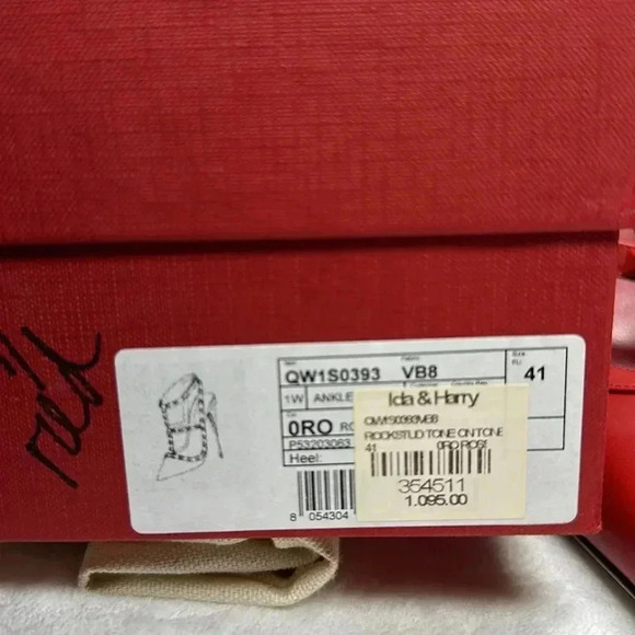 Valentino SZ 11 Red Rockstud heels - Picture 10 of 11